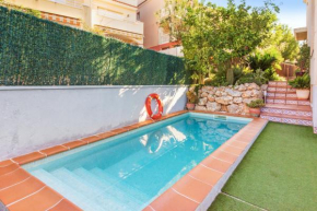 4 bedrooms house at Torredembarra 200 m away from the beach with private pool furnished terrace and wifi